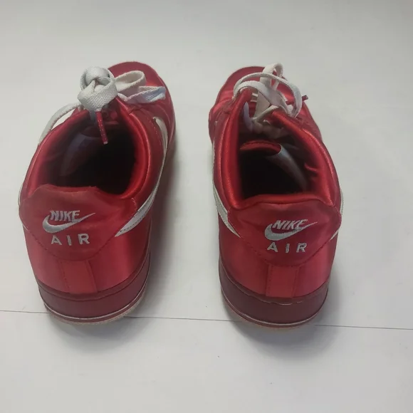 NIKE AF1 Air Force 1 Vintage Women's Sneakers Size Valentines Red Satin